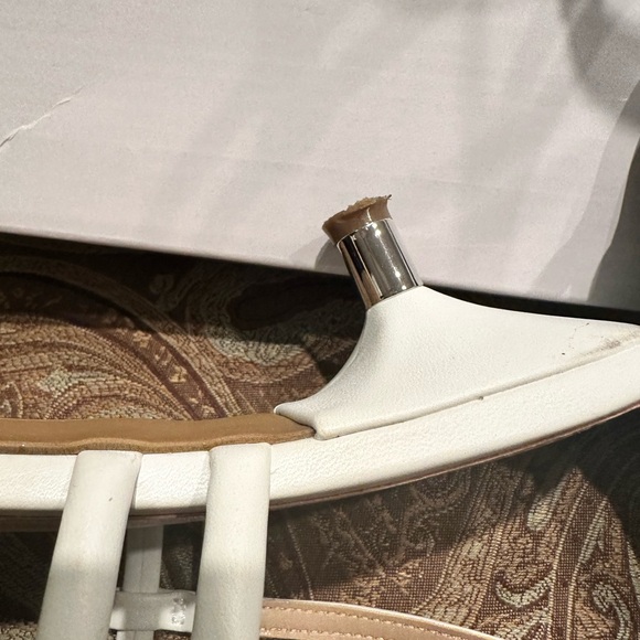 Alfani Women’s Kittenhill Sandals - Picture 4 of 6